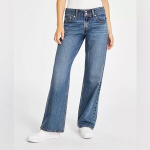 Levi’s 526 Slender Boot in Medium Wash Size 14 Short